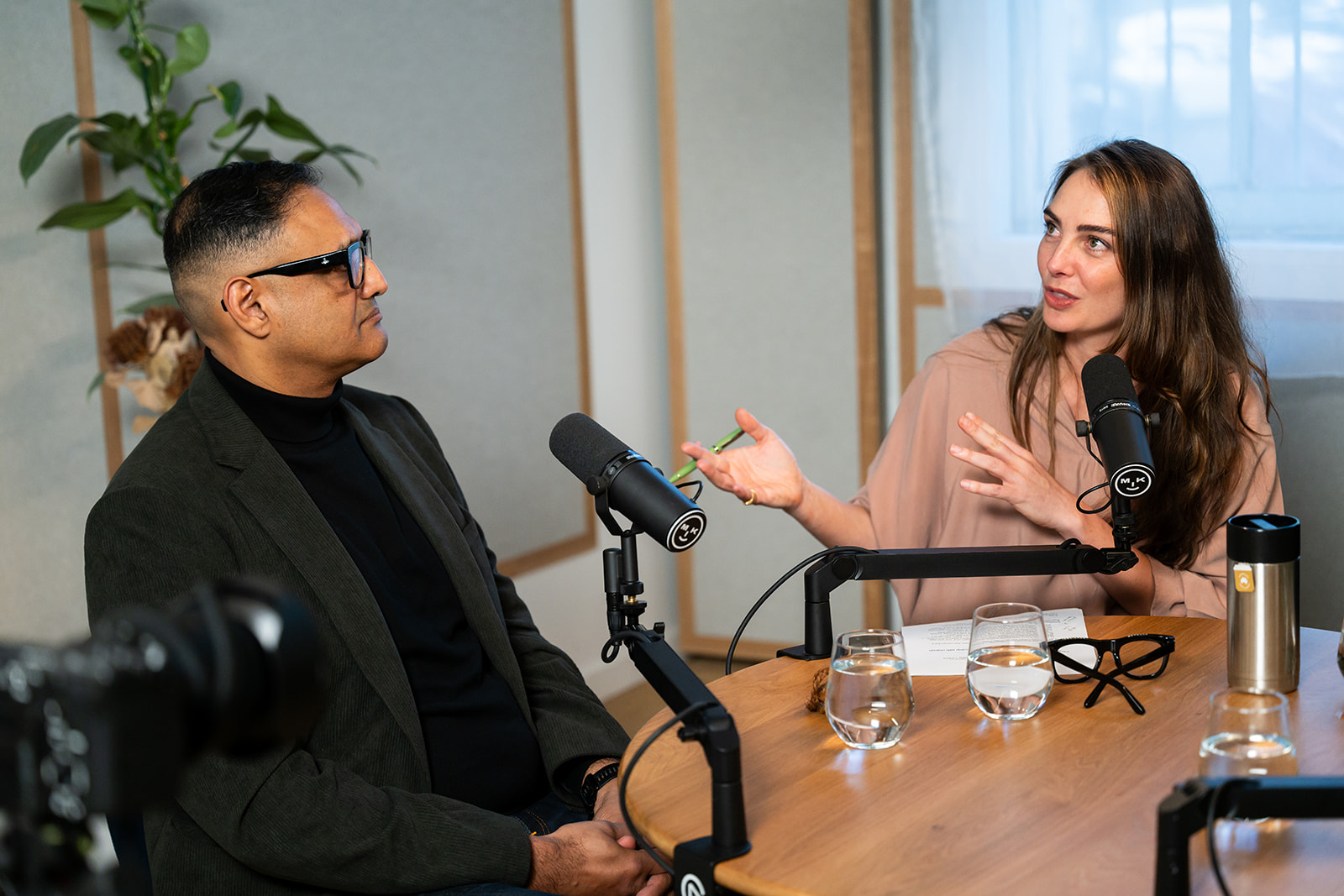 Attachment Hacking — Joel Pearson, Maia Gould and Monty Badami in conversation